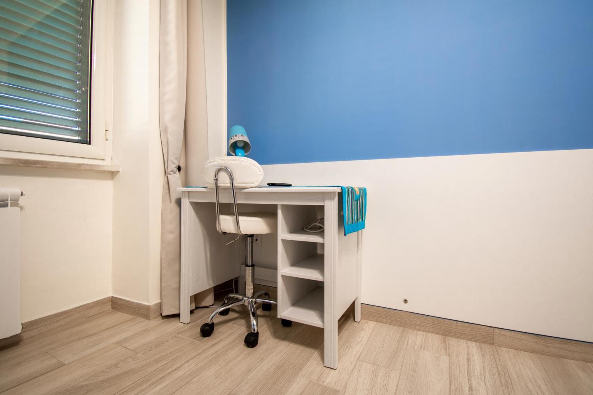 Color House Hotel Наполи Екстериор снимка