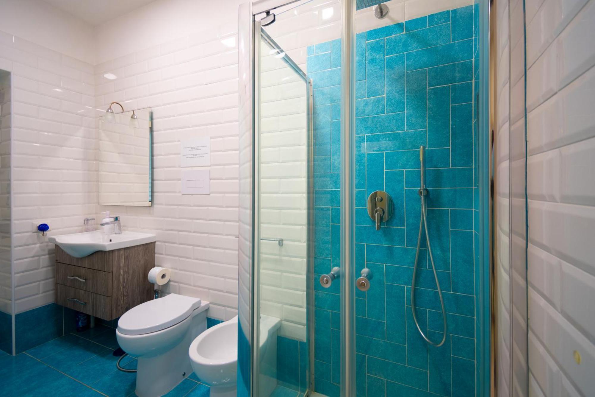 Color House Hotel Наполи Екстериор снимка